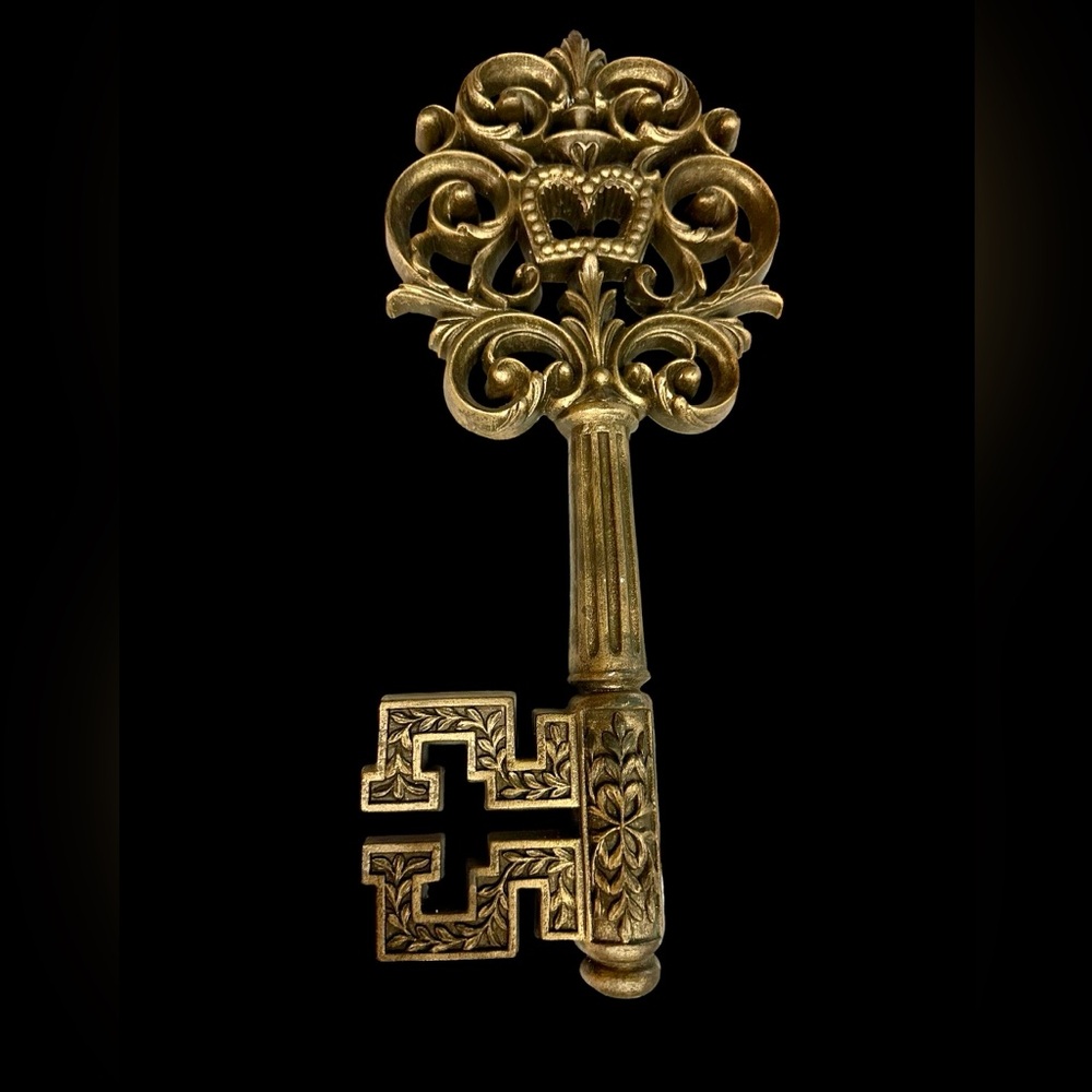 Vintage 1963 BURWOOD Products Co. USA SKELETON KEY Wall Hanging 18"